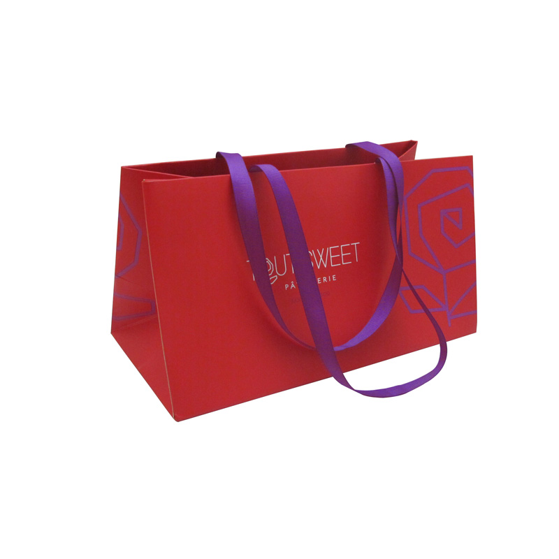 Wholesale Custom Luxury Matte Red Gift Shopping Paper Bag With Logo For Clothing Custom Packaging Bag