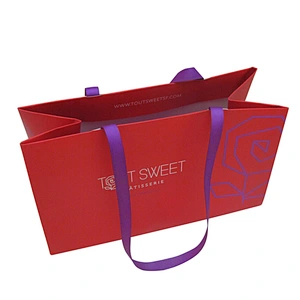 Wholesale Custom Luxury Matte Red Gift Shopping Paper Bag With Logo For Clothing Custom Packaging Bag